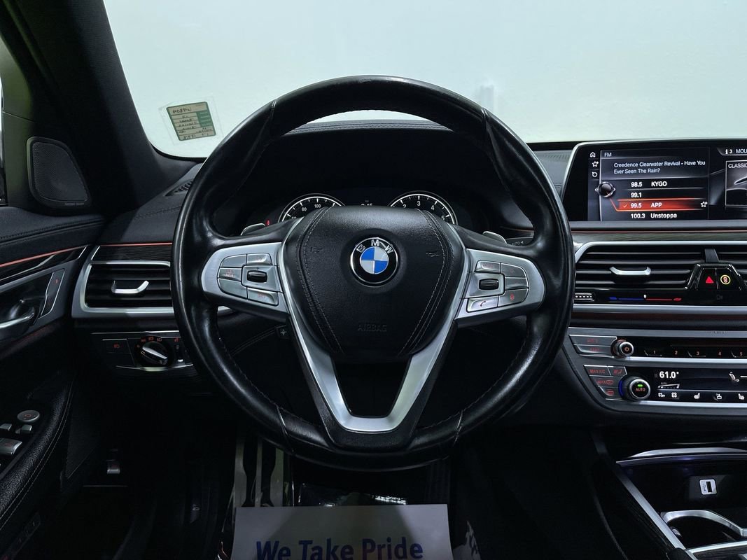 Used 2017 BMW 740i image 19