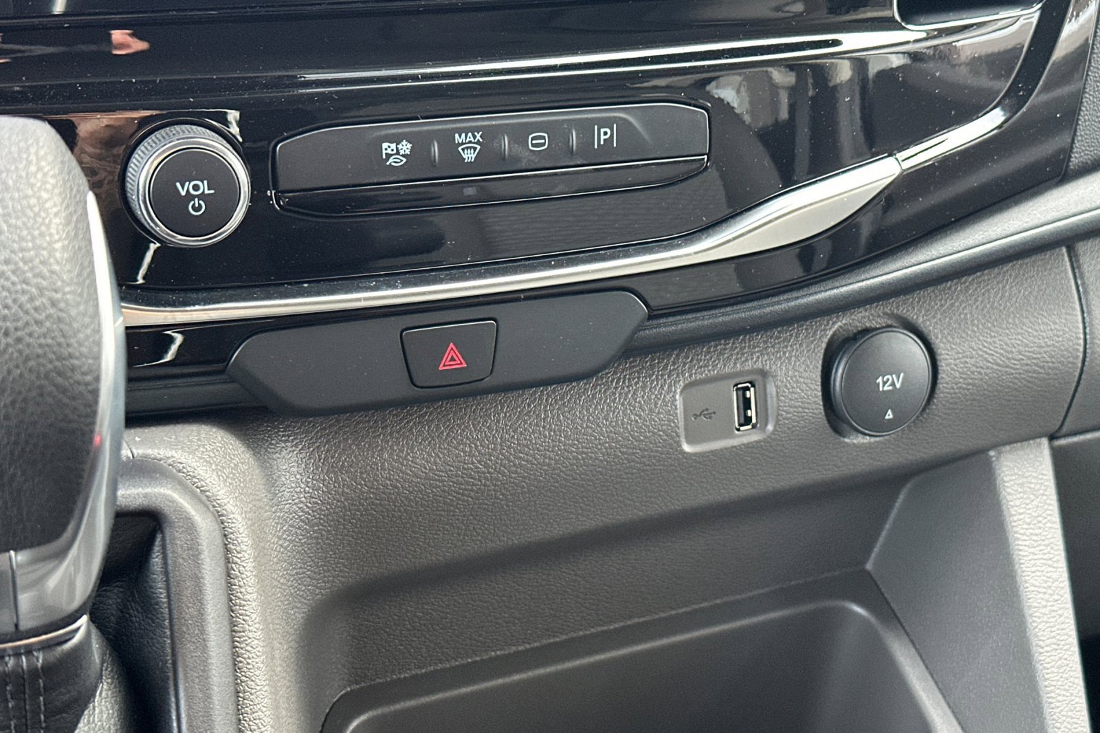 New 2025 Ford Transit 350 XLT image 22