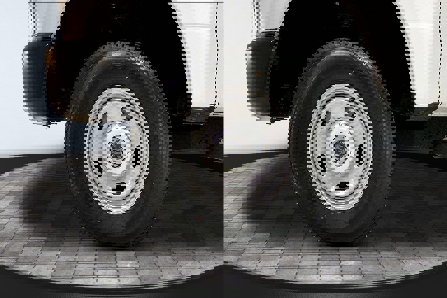 Used 2021 Ford F250 XL w/ Power Equipment Group image 33