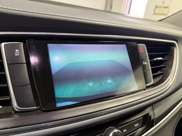 Used 2019 Buick Enclave Essence FWD image 20
