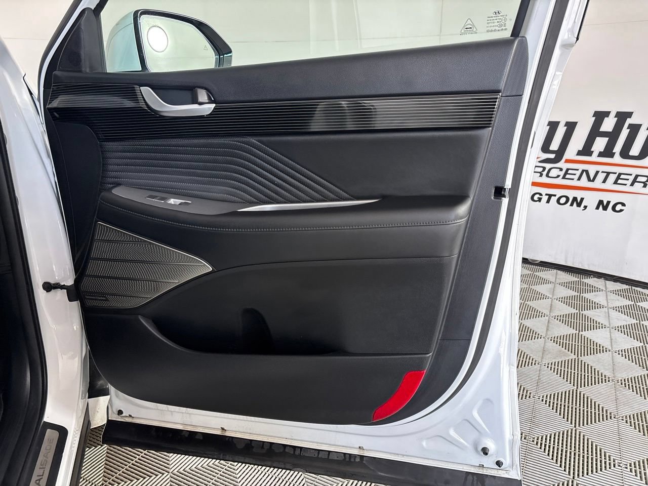 Used 2025 Hyundai Palisade Calligraphy AWD/4WD image 33