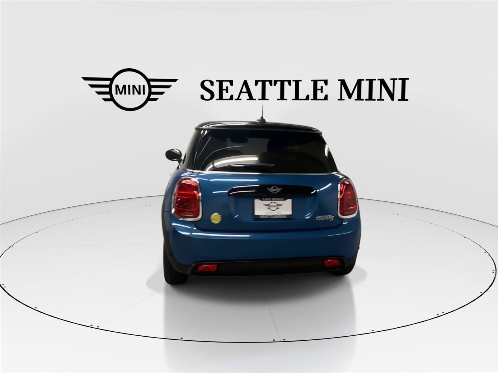 Used 2023 MINI Cooper SE FWD image 9