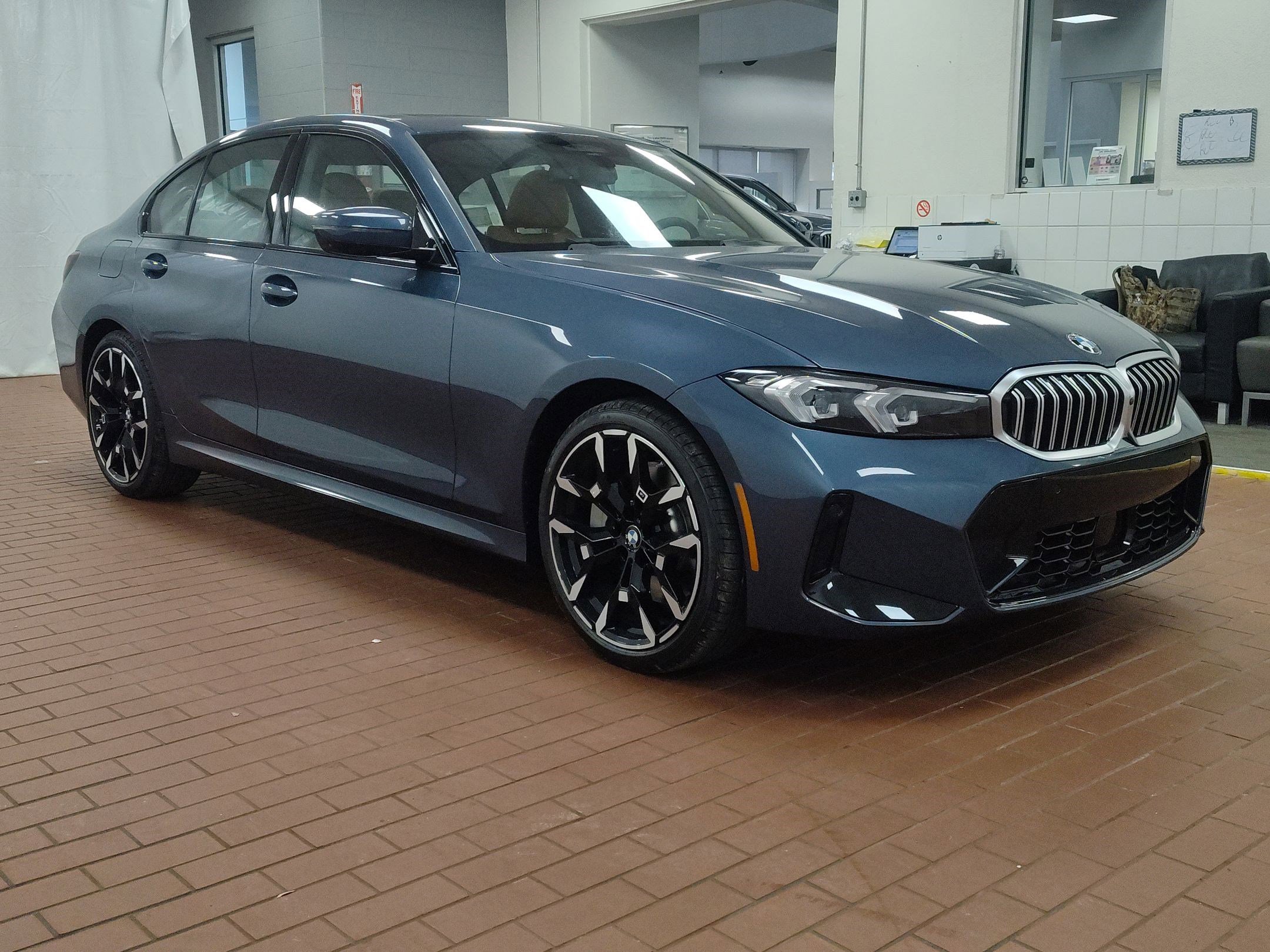New 2026 BMW 330i xDrive Sedan w/ M Sport Package image 6
