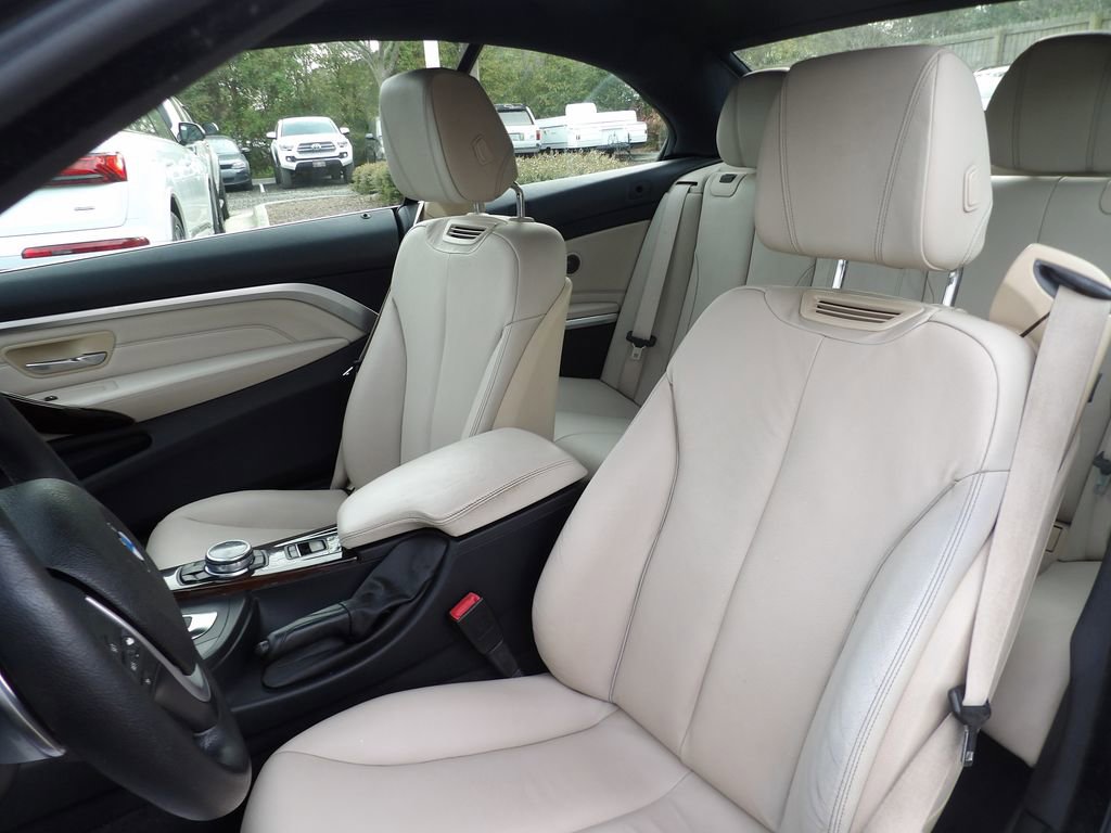 Used 2015 BMW 428i xDrive Convertible image 11