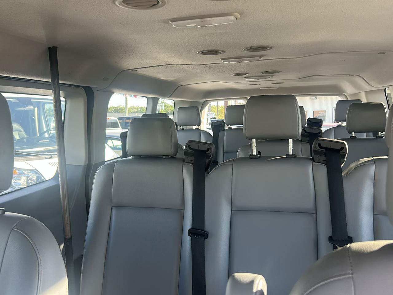 Used 2018 Ford Transit 350 XL RWD image 14