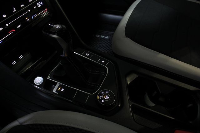 New 2026 Volkswagen Taos SE AWD/4WD image 8