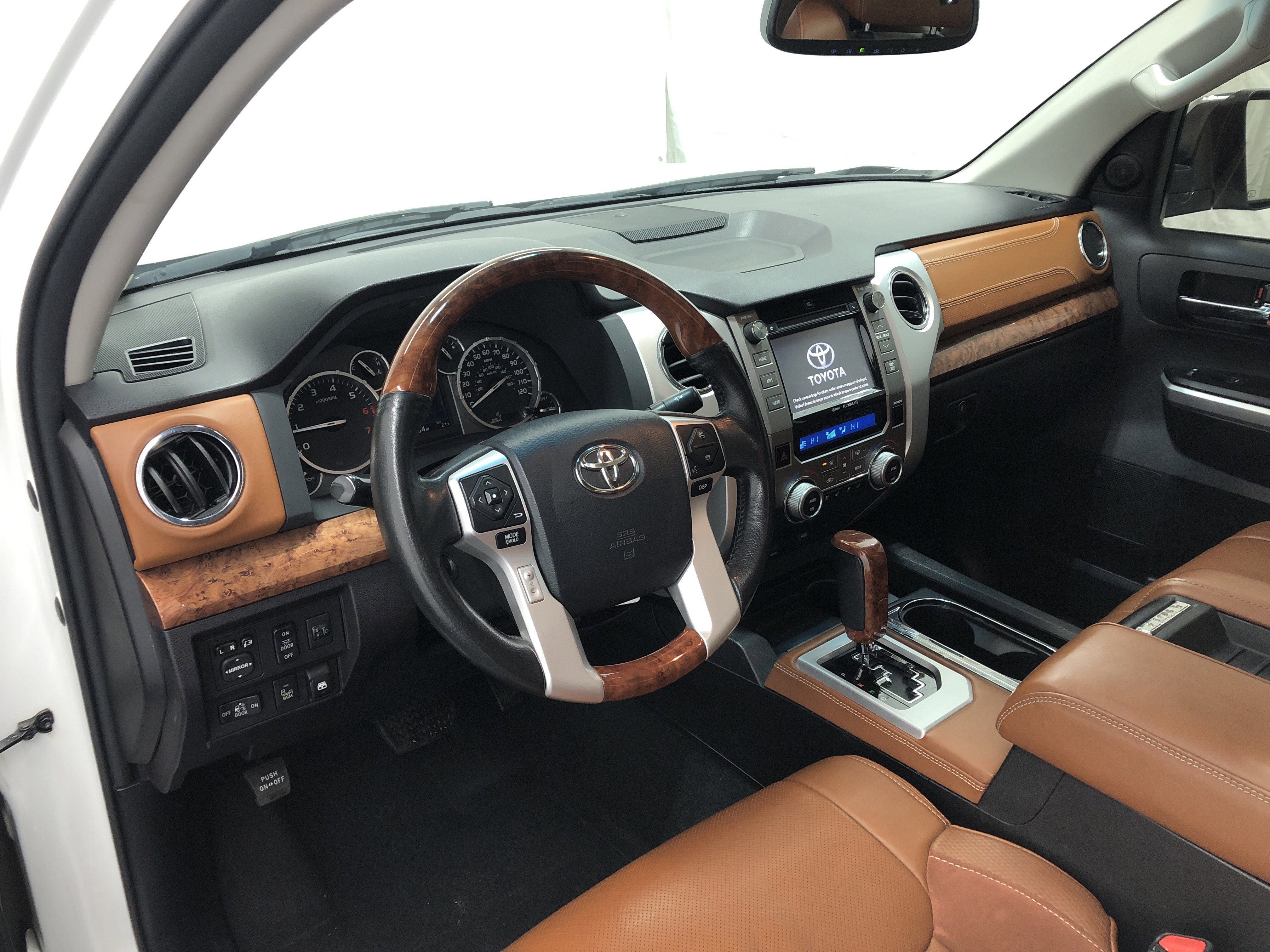 Used 2015 Toyota Tundra 1794 Edition image 12