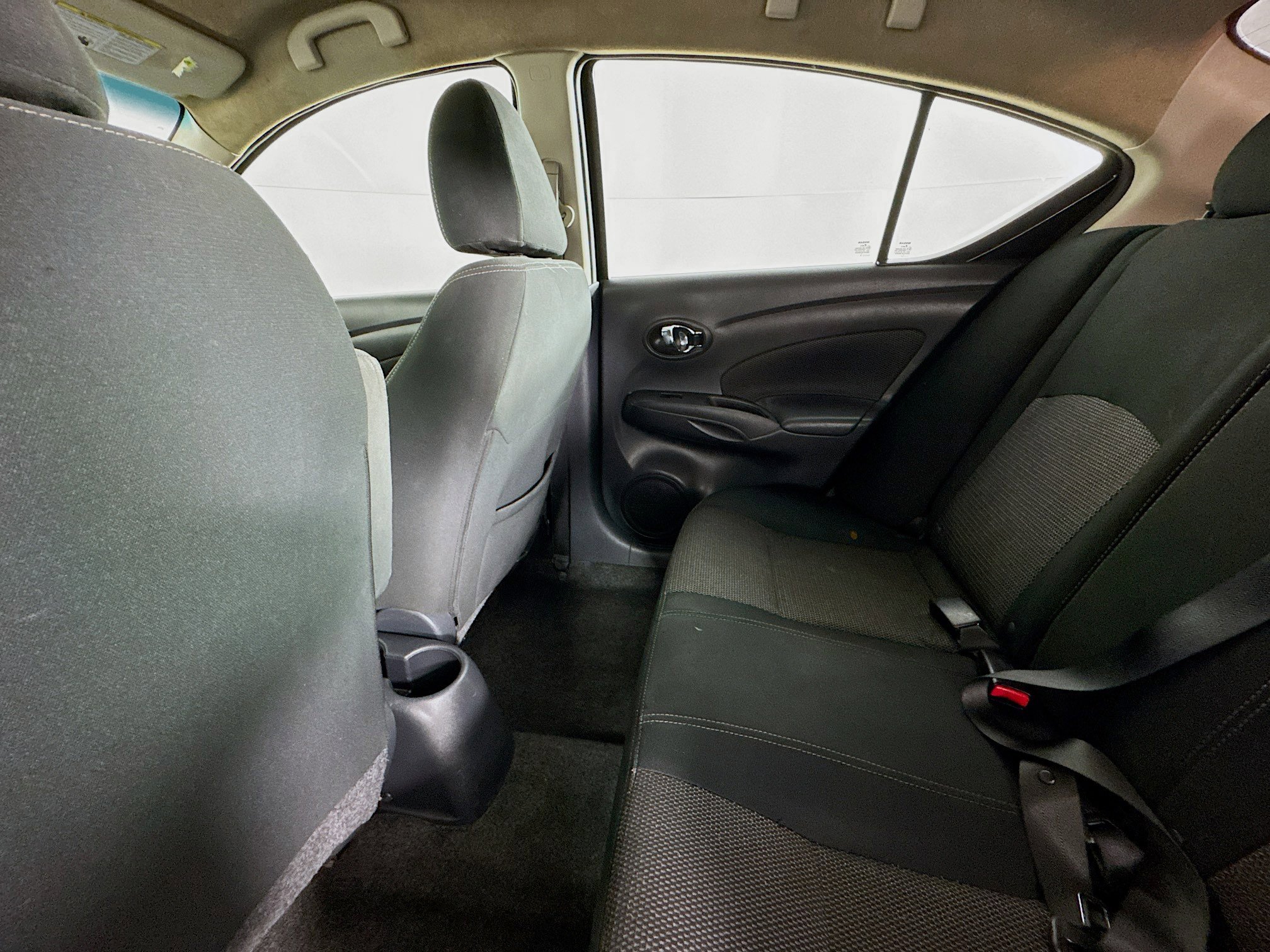 Used 2019 Nissan Versa SV image 23