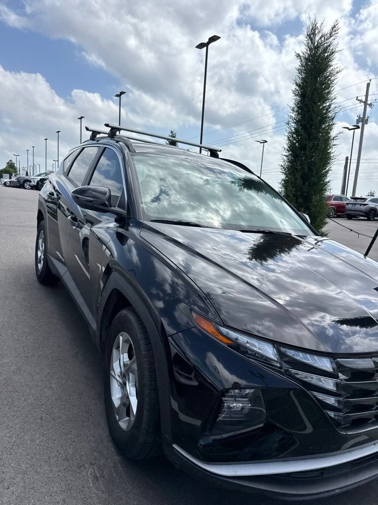 Used 2022 Hyundai Tucson SEL FWD image 2