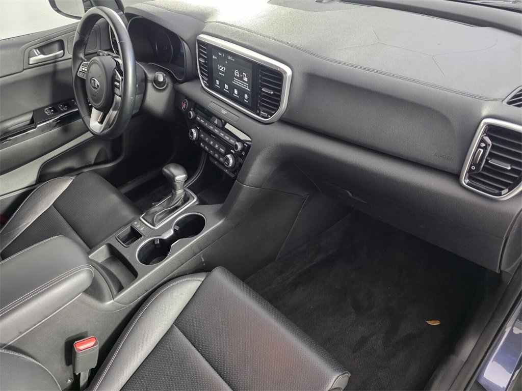 Used 2020 Kia Sportage EX image 32