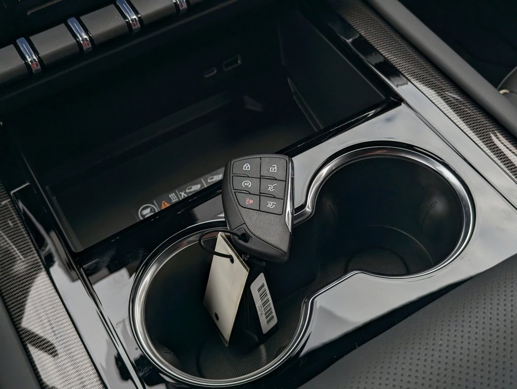 New 2026 GMC Yukon Elevation image 27