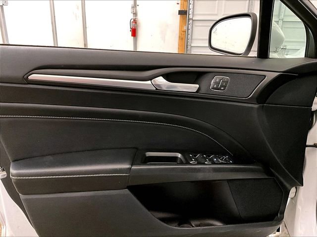 Used 2019 Ford Fusion Titanium AWD/4WD image 22