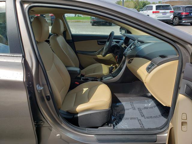 Used 2013 Hyundai Elantra Limited image 18