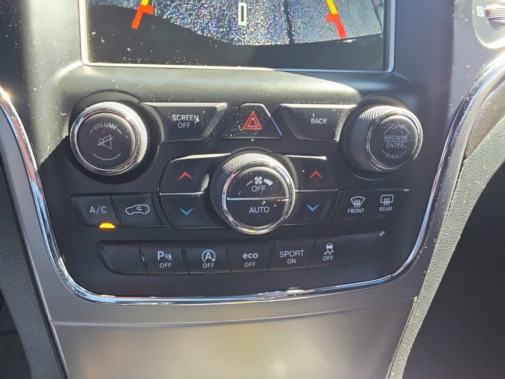 Used 2017 Jeep Grand Cherokee Altitude AWD/4WD image 18