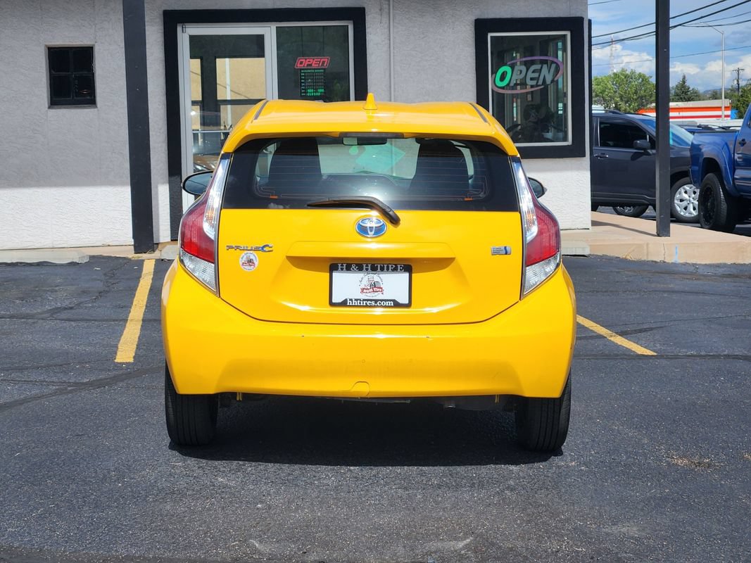 Used 2015 Toyota Prius C One FWD image 10