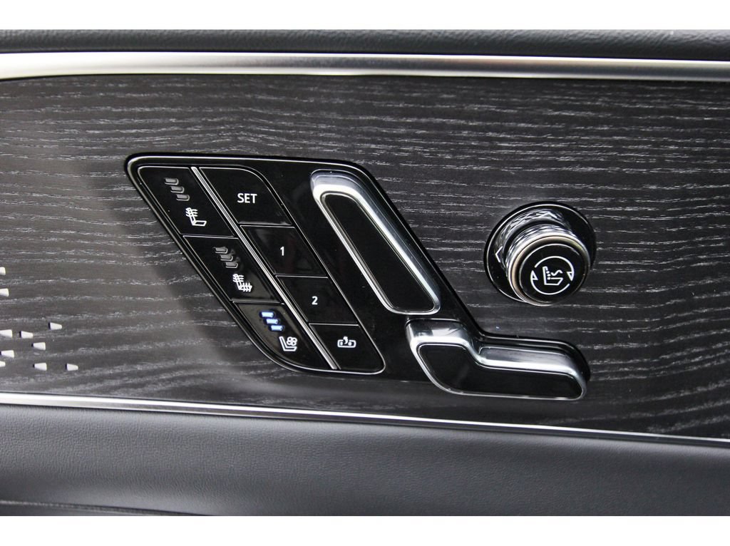 New 2027 Cadillac Lyriq Signature Sport w/ Nappa Leather Package AWD/4WD image 22