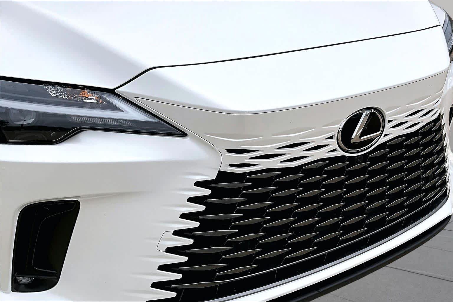 Certified 2025 Lexus RX 350 Premium Plus w/ Accessory Package (Z1) FWD image 30