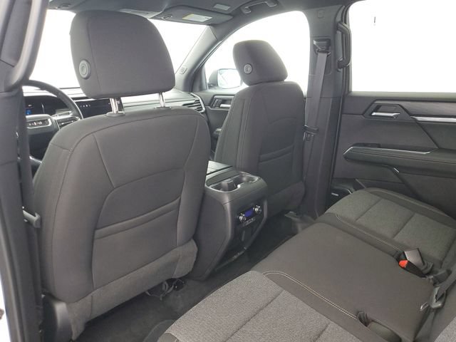 Used 2025 GMC Acadia Elevation FWD image 16