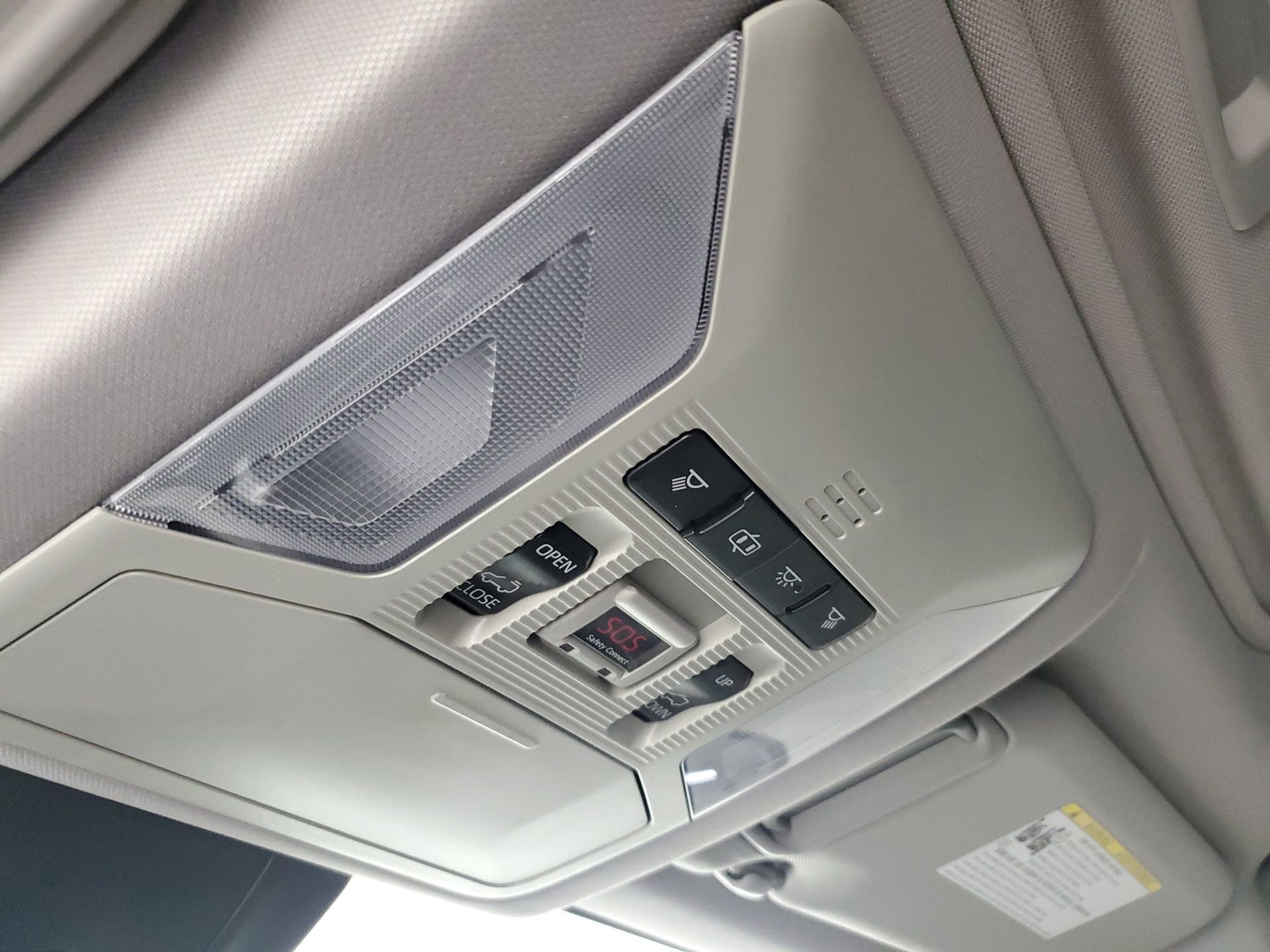 Used 2019 Toyota RAV4 XLE w/ Convenience Package image 45