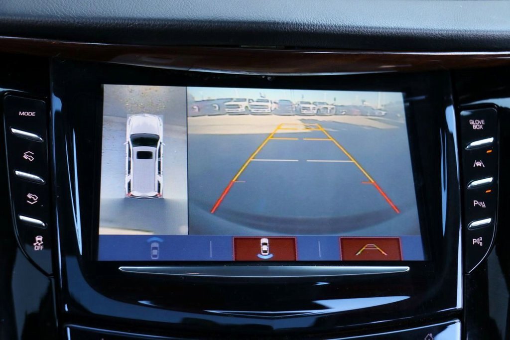 Used 2020 Cadillac Escalade ESV Premium Luxury image 18