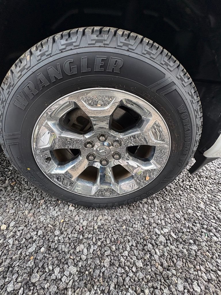 Used 2020 RAM 1500 Big Horn AWD/4WD image 10