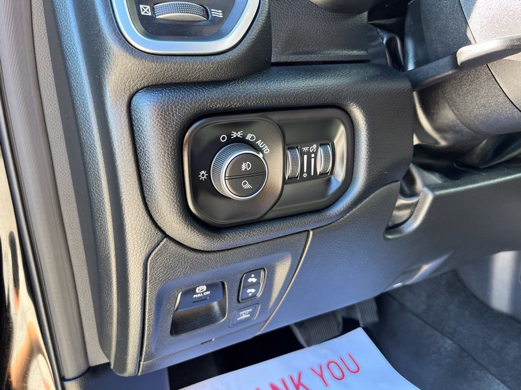 Used 2026 RAM 1500 Big Horn AWD/4WD image 8