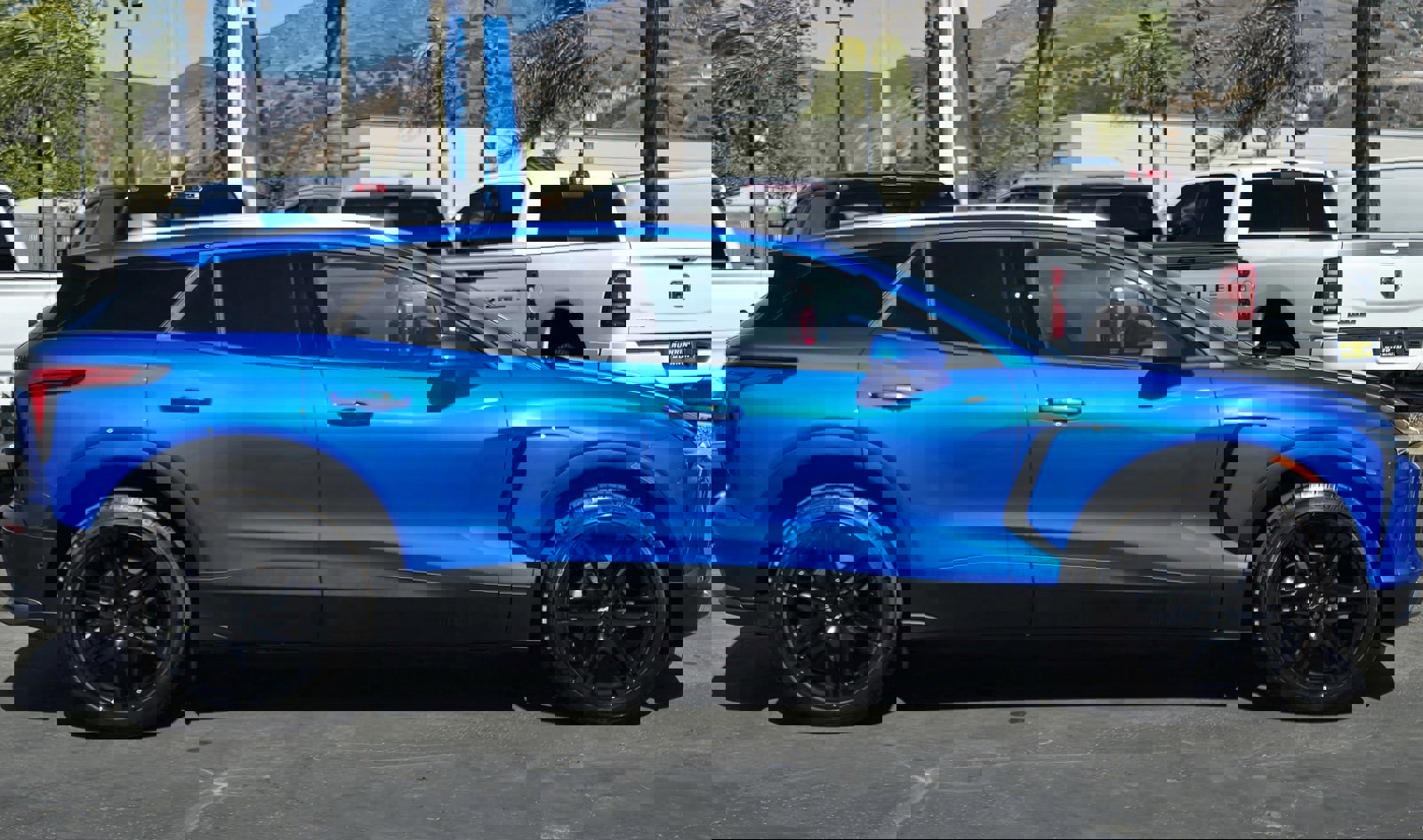 Used 2025 Chevrolet Blazer EV LT w/ Super Cruise Package image 10