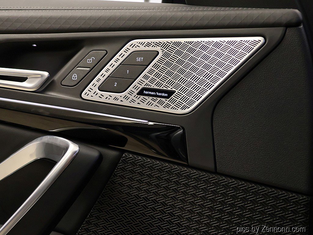 New 2025 BMW X2 xDrive28i w/ Premium Package image 27