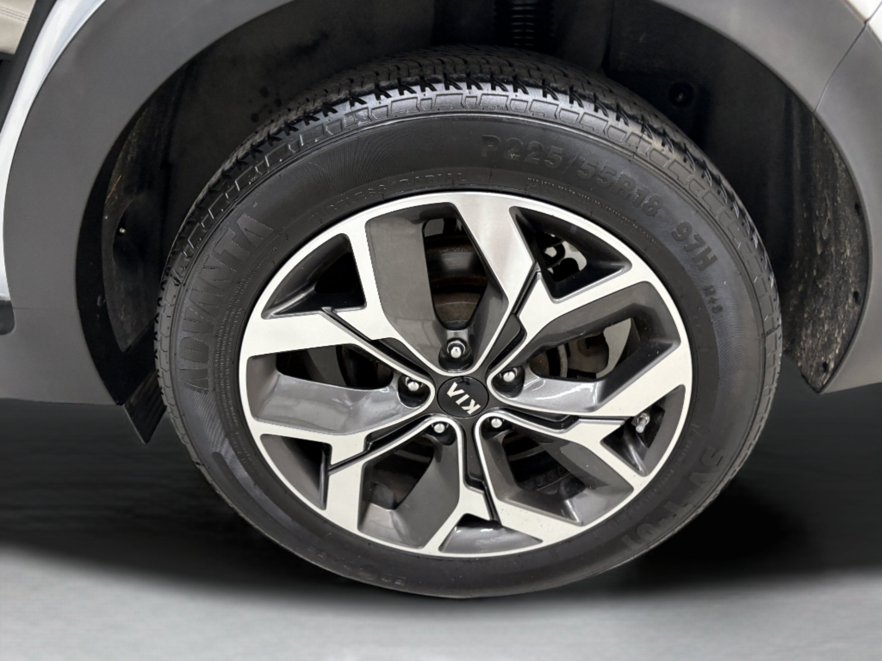 Used 2021 Kia Sportage EX AWD/4WD image 7