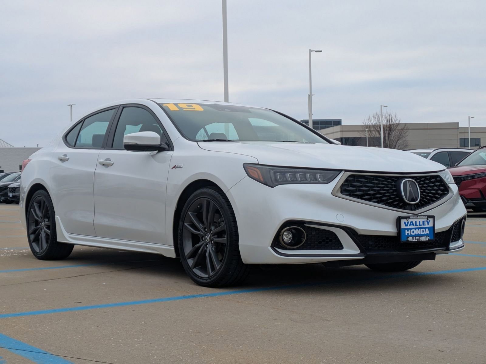 Used 2019 Acura TLX w/ Technology & A-SPEC Pkg image 4