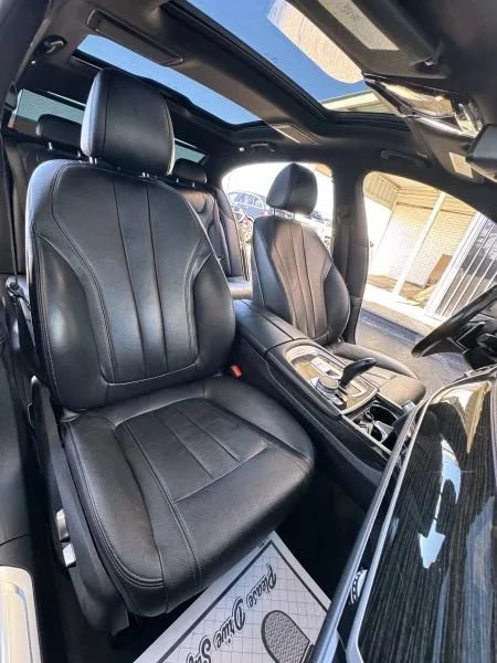Used 2018 BMW 740i RWD image 22