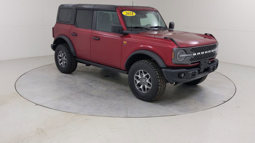 Certified 2025 Ford Bronco Badlands image 11