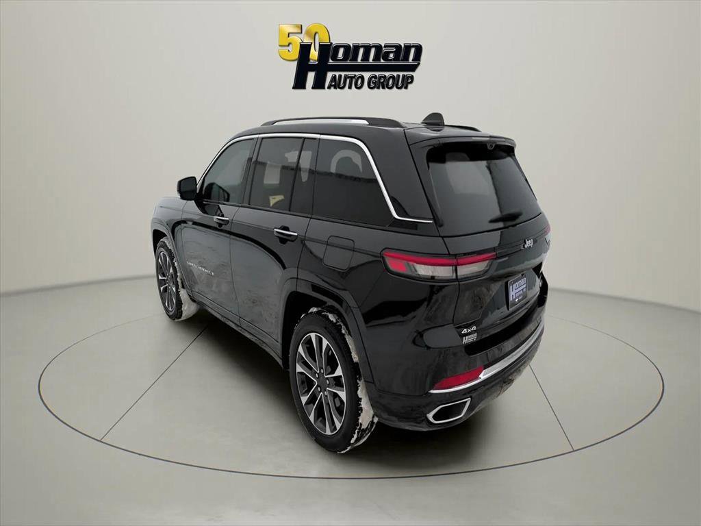 Used 2023 Jeep Grand Cherokee Overland w/ Luxury Tech Group IV image 3