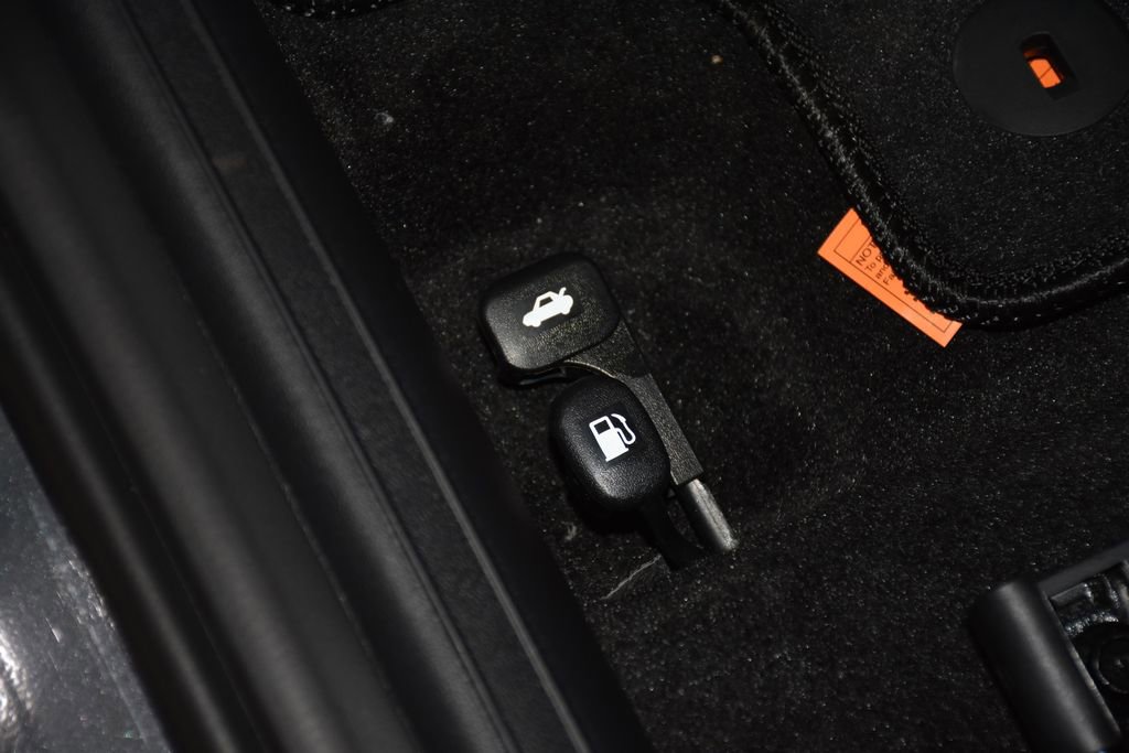 New 2026 Hyundai Elantra Sport image 25