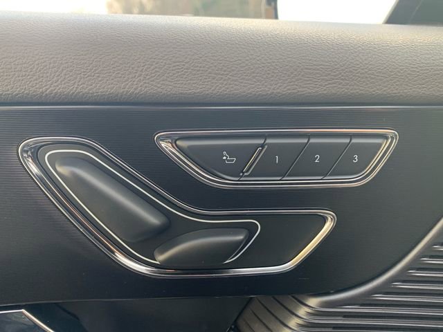 Used 2021 Lincoln Corsair Standard w/ Premium Package image 25