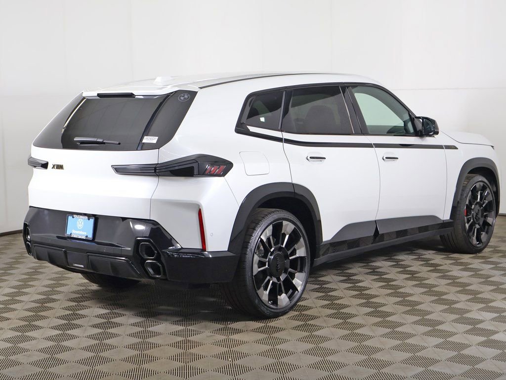 Used 2024 BMW XM image 14