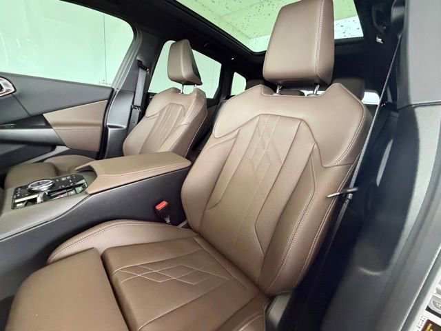 Certified 2025 BMW X3 xDrive30 w/ Premium Package AWD/4WD image 28