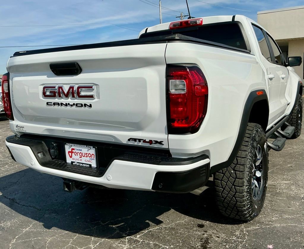 Used 2024 GMC Canyon AT4X image 20