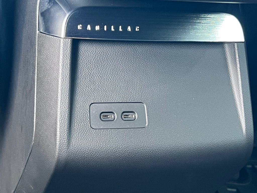 New 2026 Cadillac Lyriq Sport AWD/4WD image 29