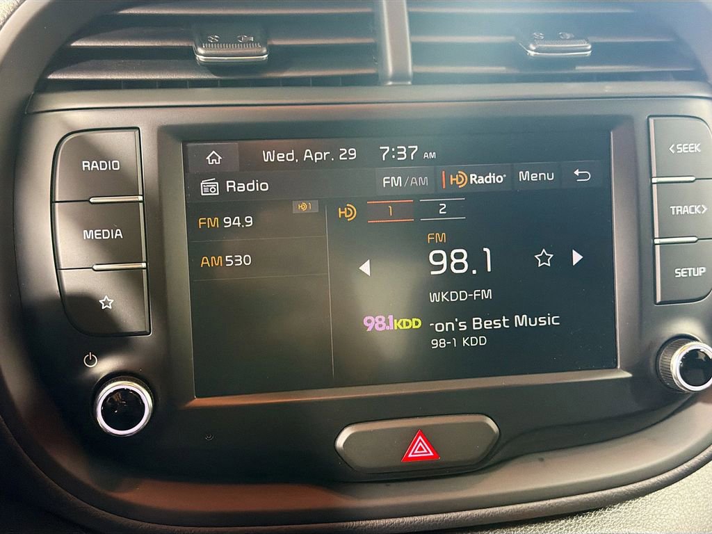 Used 2023 Kia Soul FWD image 16