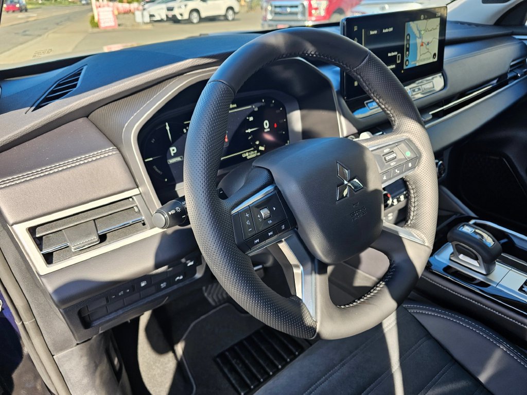 New 2026 Mitsubishi Outlander SE AWD/4WD image 18