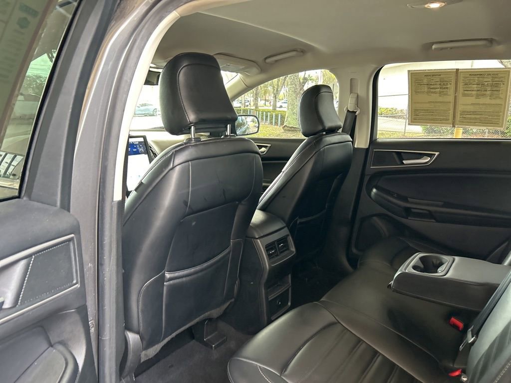 Used 2023 Ford Edge SEL image 34