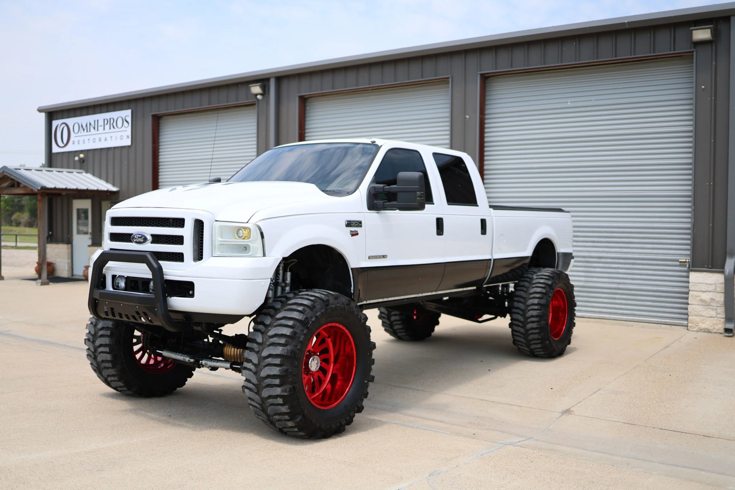 Used 2001 Ford F350 XLT image 8