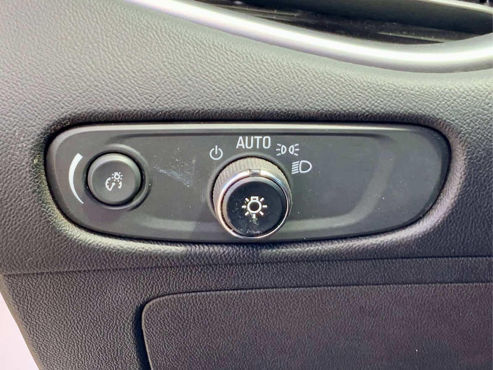 Certified 2023 Chevrolet Malibu LT image 46