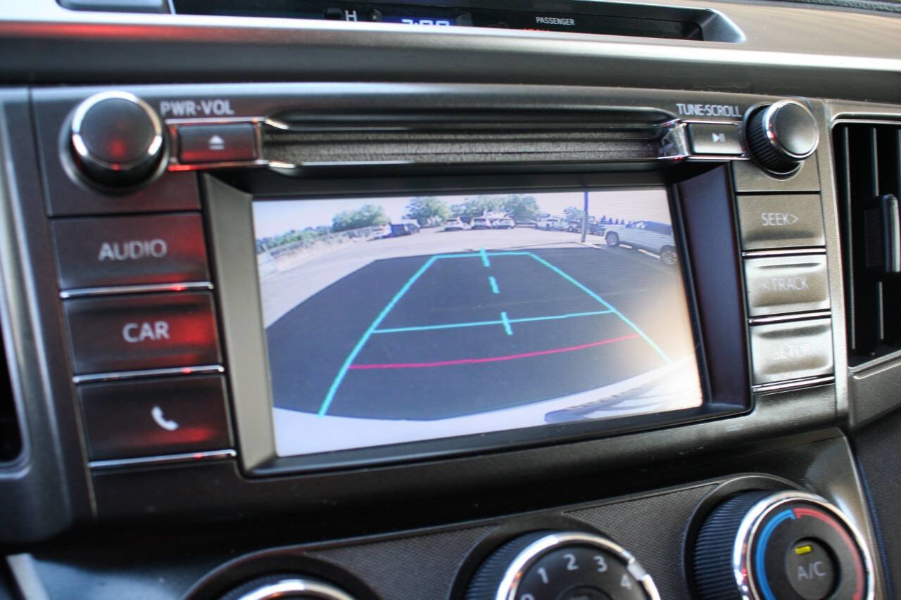 Used 2014 Toyota RAV4 LE AWD/4WD image 22