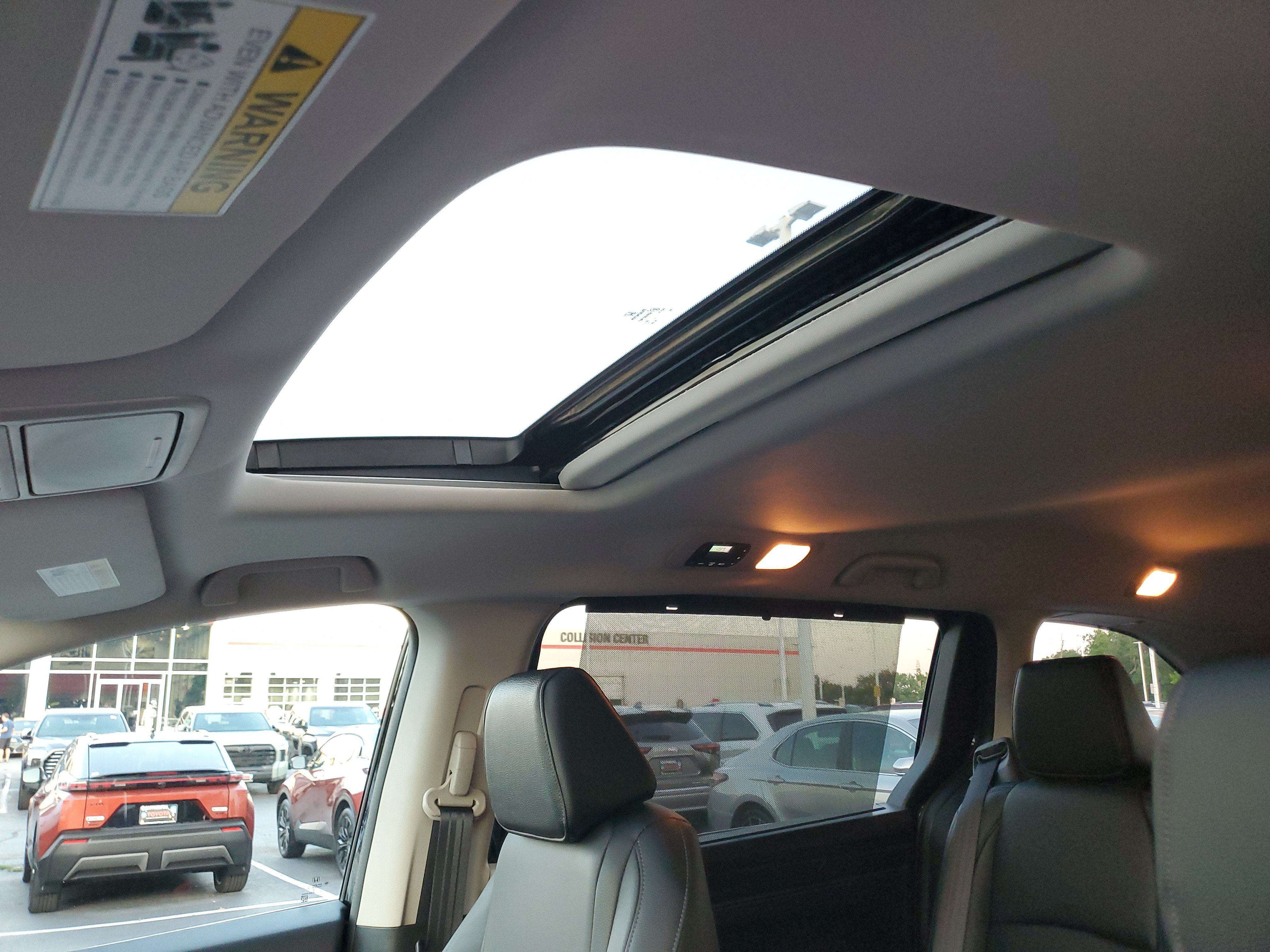 Used 2026 Honda Odyssey EX-L image 18