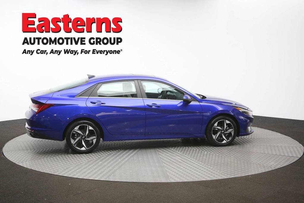 Used 2023 Hyundai Elantra Limited w/ Preferred Accessory Package image 46