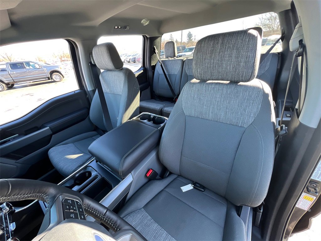 Used 2022 Ford F150 XLT w/ Equipment Group 302A High image 26