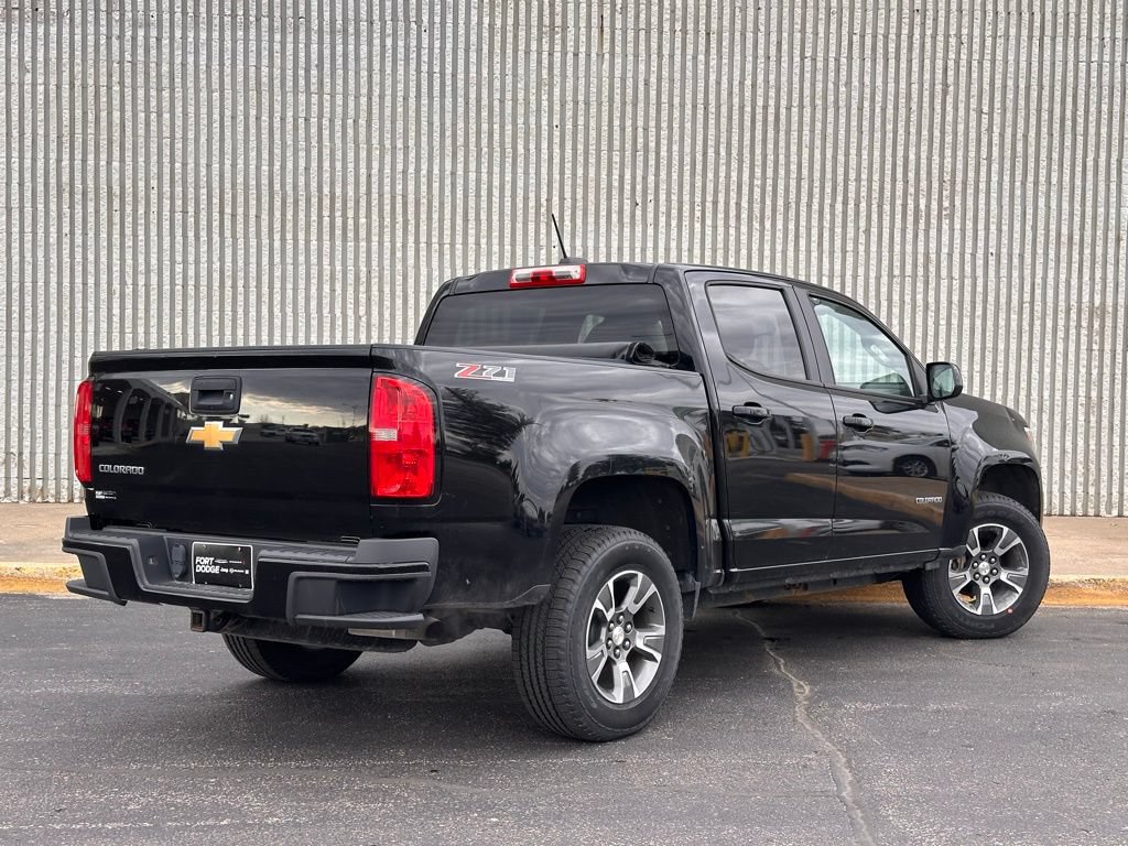 Used 2015 Chevrolet Colorado Z71 AWD/4WD image 6