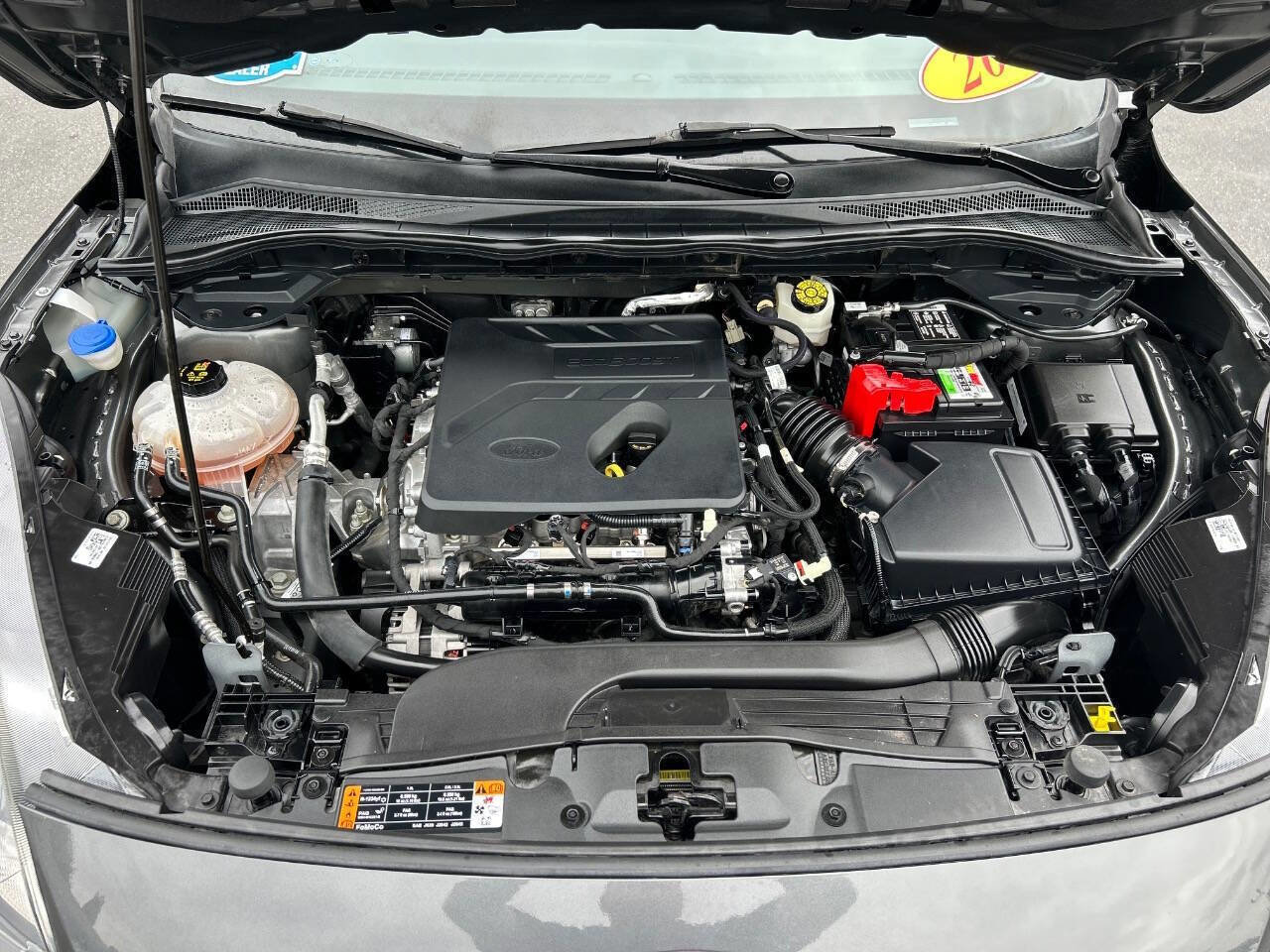 Used 2020 Ford Escape SE FWD image 19